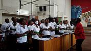 Der St.-Benedict‘s-Choir bei einem Gottesdienst in der Pfarrkirche St. Benedikt in Nairobi. Foto: Norbert Staudt/pde